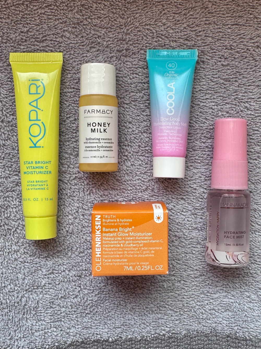 Skincare Sampler Bundle: Kopari, Farmacy, Olehenriksen, Coola & Manna Kadar